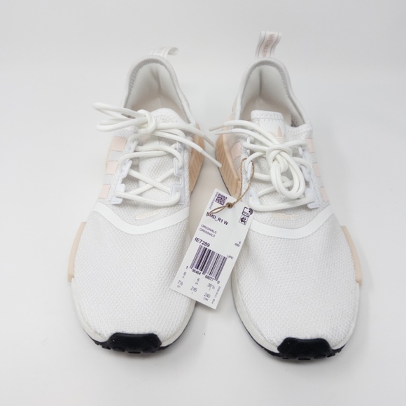 adidas NMD R1 Boost Women’s 7.5 White Wonder Quartz Sneakers - Picture 4 of 8